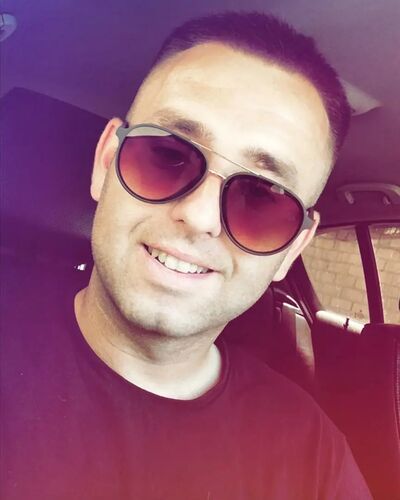  ,   Denis, 35 ,   ,   , c , 