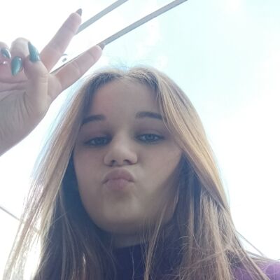  Yuxi,   Katie, 21 ,   ,   , c , 