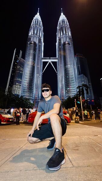  ,   Amir, 20 ,   ,   