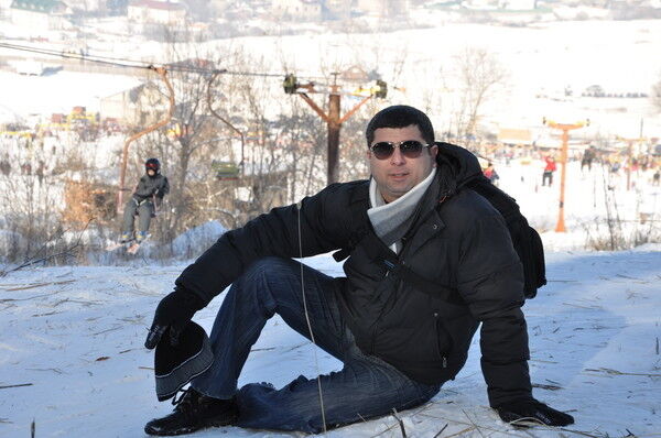  ,   Fuad Aqayev, 46 ,   ,   , c 
