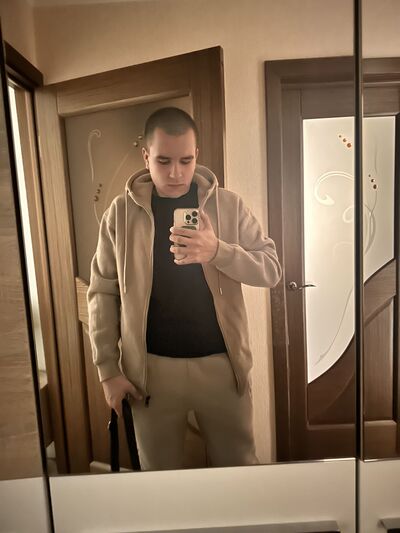  ,   Andrey, 21 ,   ,   