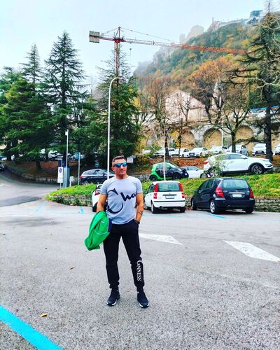  ,   Sandrik, 54 ,     , c 