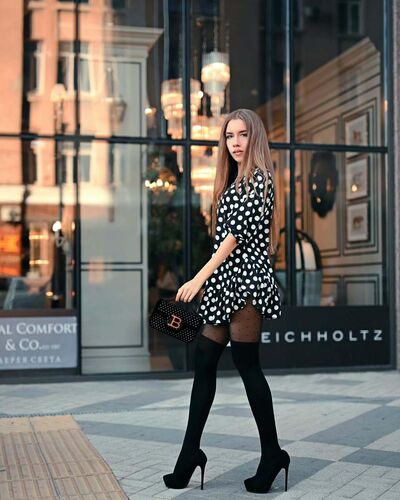  ,   Ekaterina, 24 ,     , c 