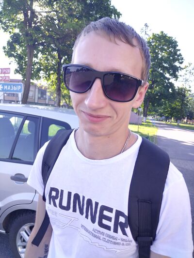  ,   Alex, 30 ,     