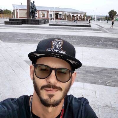  ,   Alexxxxxx, 36 ,   