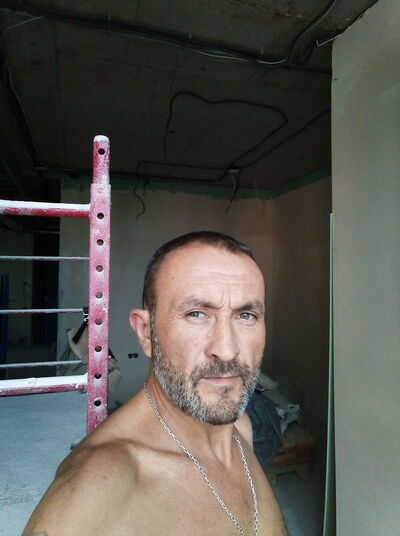  ,   Aleksandr, 52 ,   ,   , c 