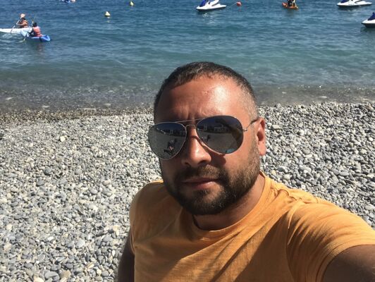  Antwerp,   , 40 ,   ,   