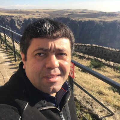  ,   Hovo, 37 ,   ,   