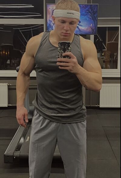  ,   Egor, 25 ,   ,   
