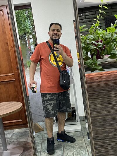 ,   Mohamed, 31 ,   ,   