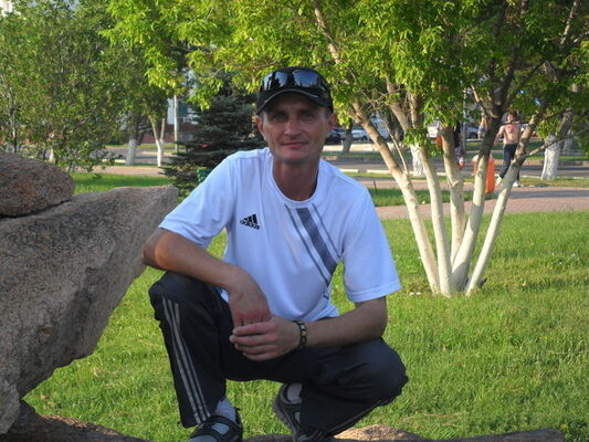  ,   Dima, 49 ,  