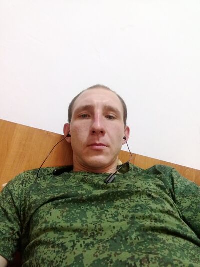  --,   Artem, 31 ,   ,   , c , 