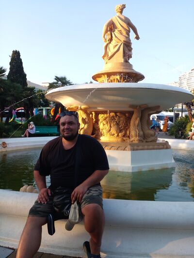  ,   Viktor, 36 ,   ,   , c , 