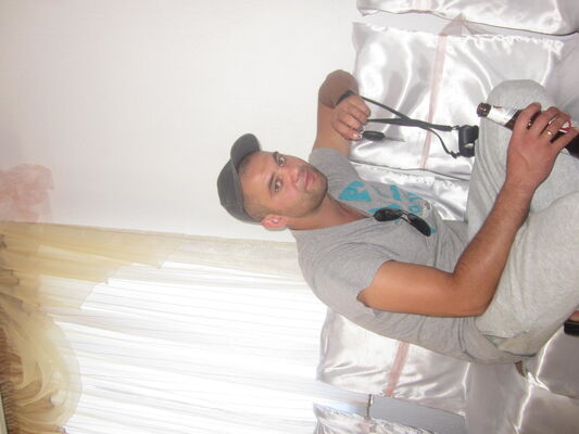  ,   Ruslan, 35 ,   