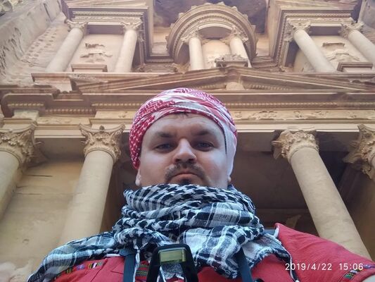 ,   Sergio, 40 ,   ,   , c 