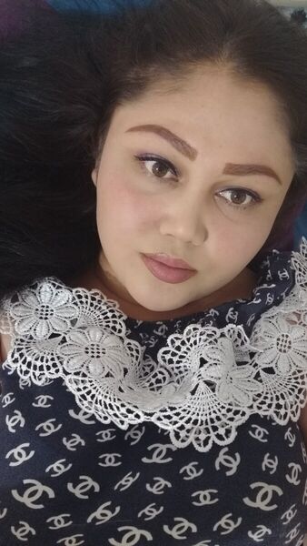 ,   Diana, 26 ,  