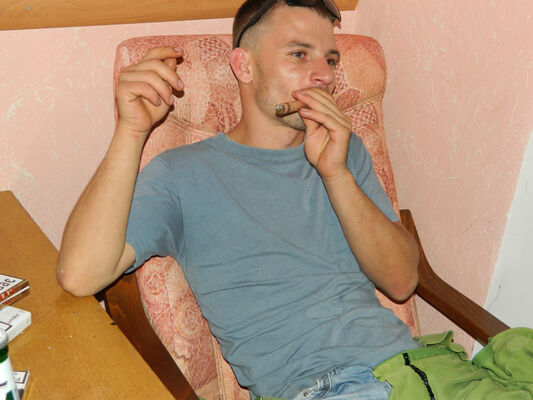  ,   Dorel, 37 ,   ,   , c 