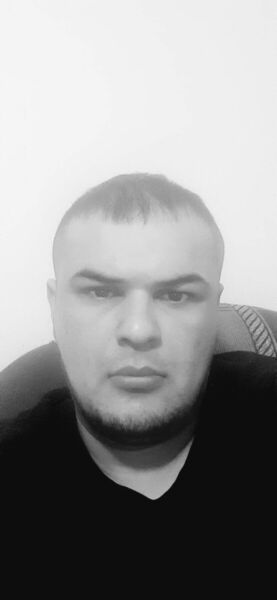  ,   Ruslan, 36 ,   ,   , c 