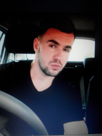  ,   Anton, 40 ,   , 