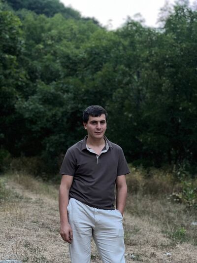  ,   Dav, 24 ,   ,   