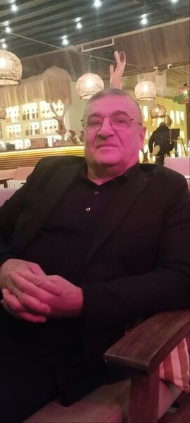  ,   Ali, 59 ,   ,   