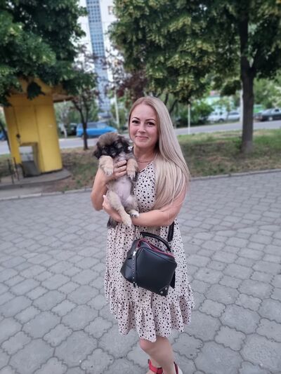  ,   Lana, 42 ,   ,   , c , 