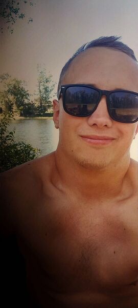  Easby,   , 26 ,   ,   