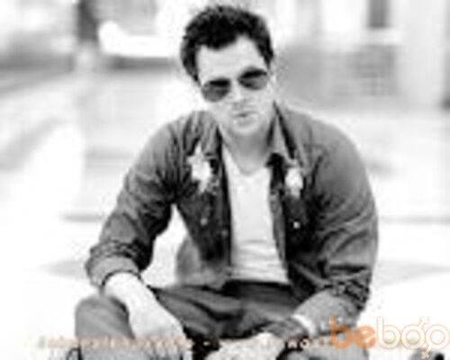  ,   Jonny, 34 ,   