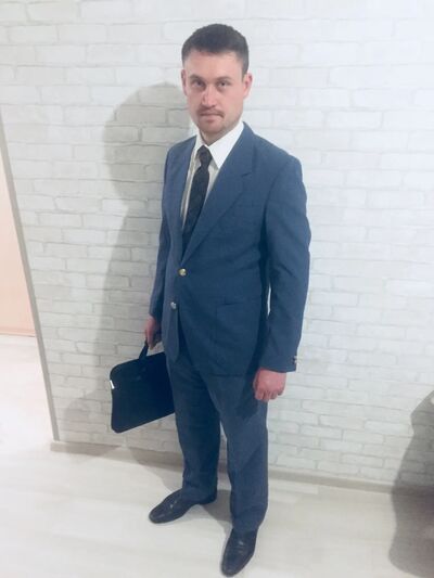  ,   Sergei, 33 ,   ,   , c 