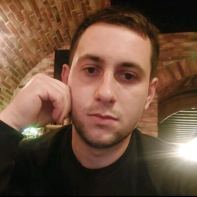  ,   Victor, 27 ,   ,   