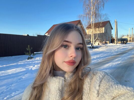  ,   Lina, 24 ,   ,   