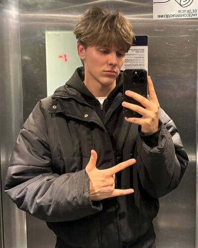  ,   , 20 ,   ,   , c 