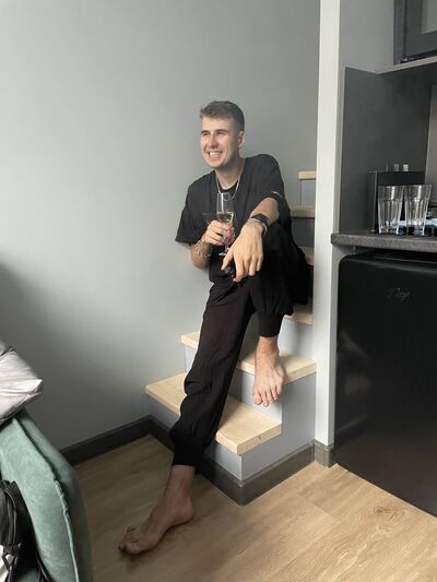  ,   , 22 ,   ,   