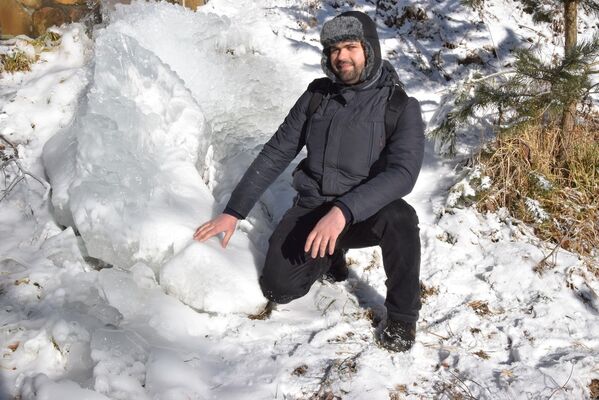  --,   , 33 ,     , c 