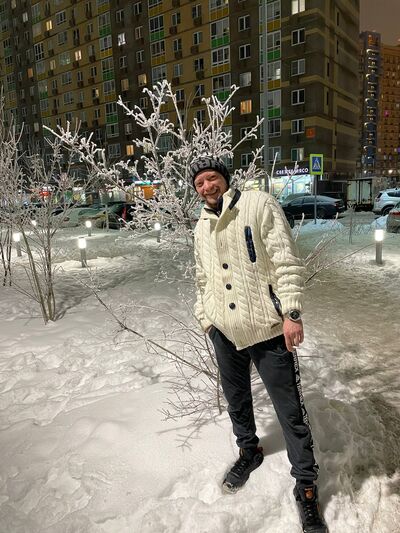  ,   Artur, 27 ,   ,   , c 