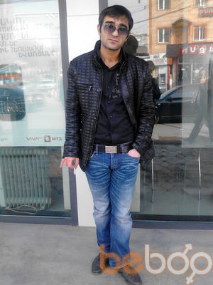  ,   Aro, 34 ,   