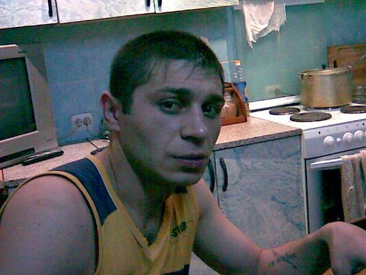  ,   Tarik, 46 ,   