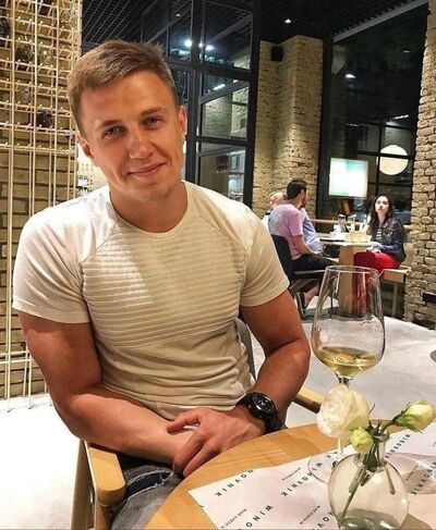  ,   Petr, 43 ,   ,   