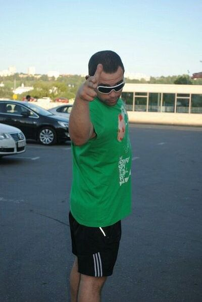   ,   Mezza, 42 ,   ,   , c , 