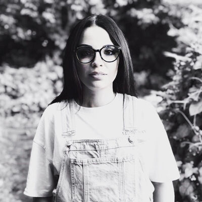  ,   Elizaveta, 32 ,   c , 