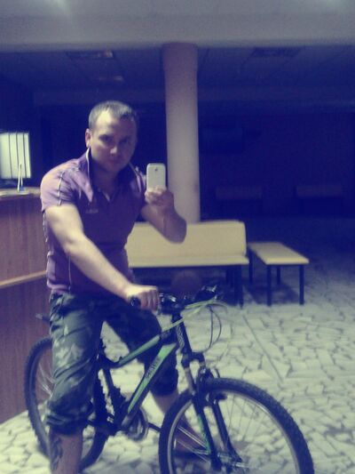  ,   Petr, 32 ,   ,   , c 
