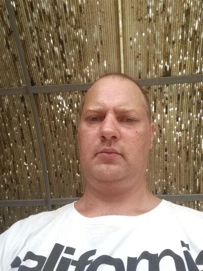   ,   Aleksandr, 46 ,   