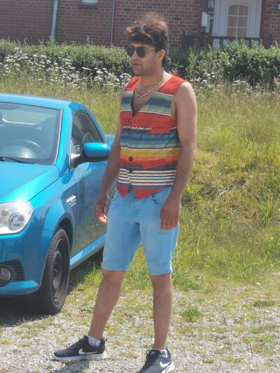  Ara,    , 32 ,   ,   , c 