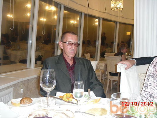  2273951  MISTER X, 52 ,    