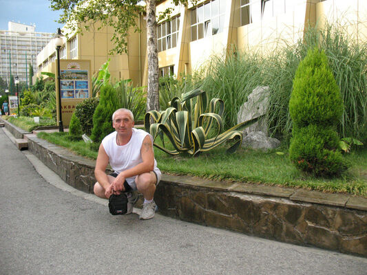  ,   Oleg, 56 ,   