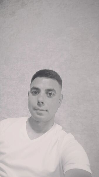  ,   Eduard, 33 ,     , c 