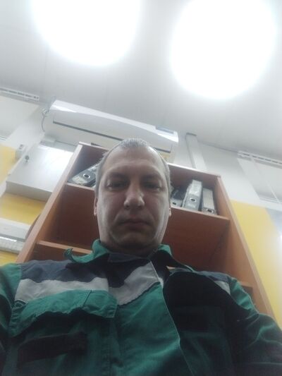  ,   Sergei, 44 ,   ,   