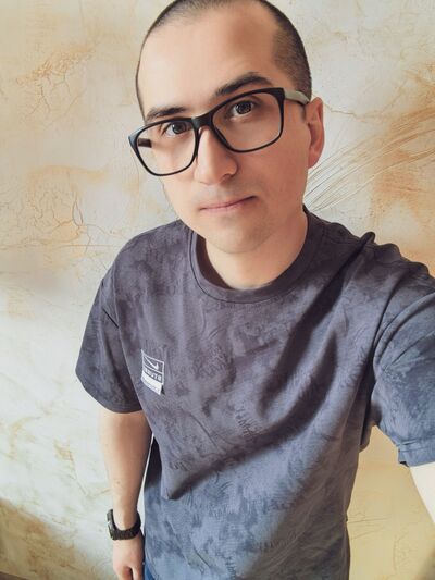  ,   StanisLove, 32 ,   ,   