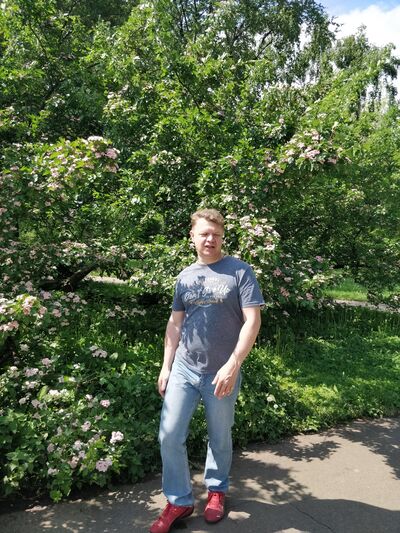  ,   Alex, 52 ,   ,   