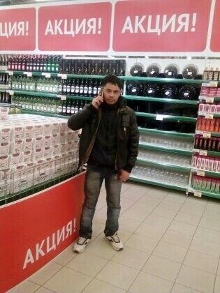  7341821  ANVARBEK, 41 ,    